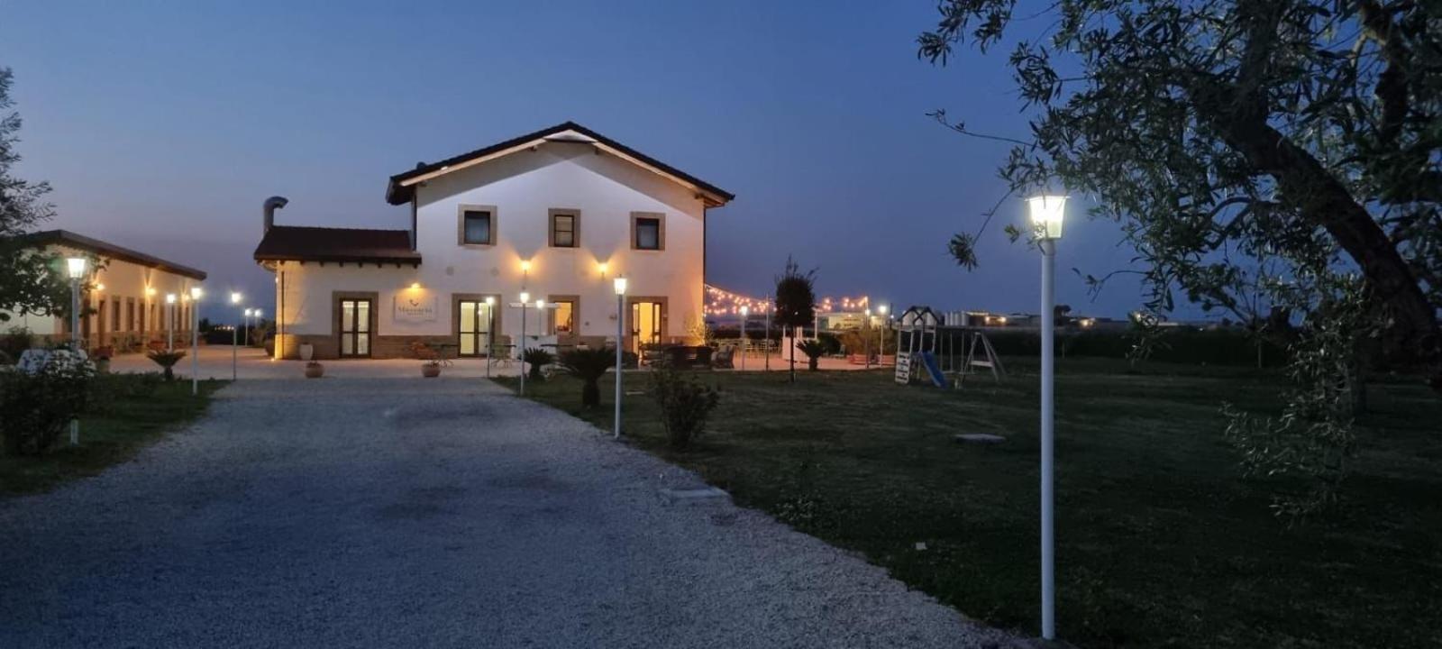 La Massaria Agriresort Orta Nova エクステリア 写真